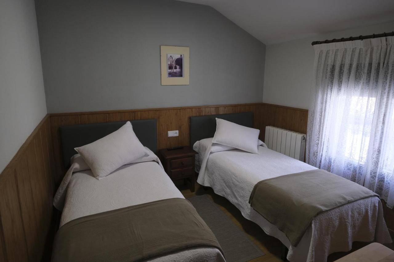 Hostal Restaurante Goya Piedrahita  Exteriér fotografie