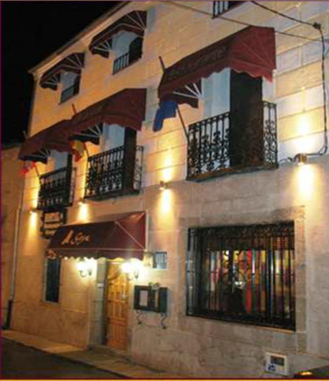 Hostal Restaurante Goya Piedrahita  Exteriér fotografie